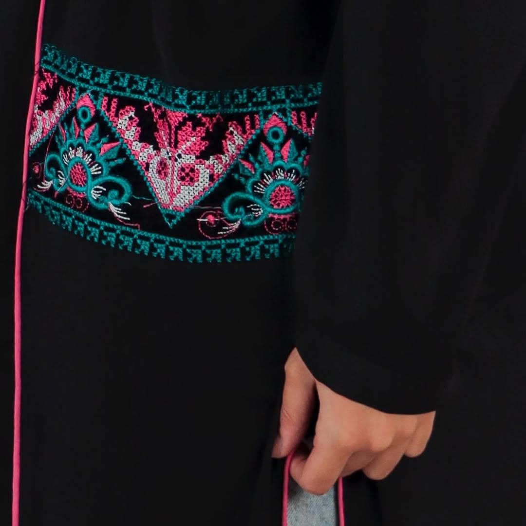 Mighty Black Kaftan